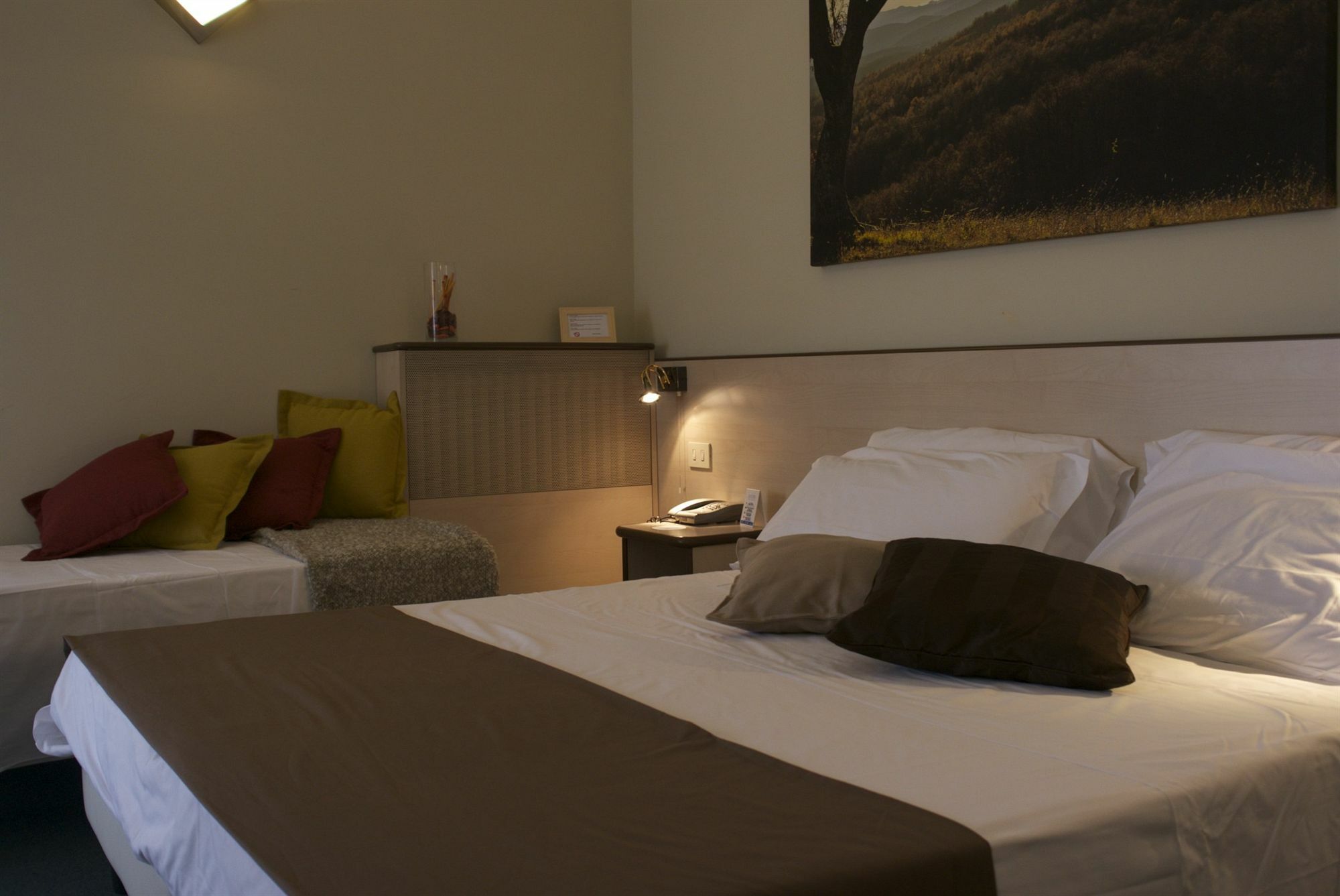 Hotel Ristorante Alcide Poggibonsi Dış mekan fotoğraf